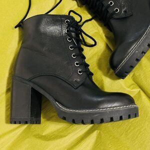 Cafenoir Black Leather Lace-Up Boot Sz 7.5 Block Heel Lug Sole